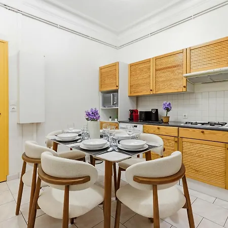 Modern 2br Apartment-central With Netflix Apartment